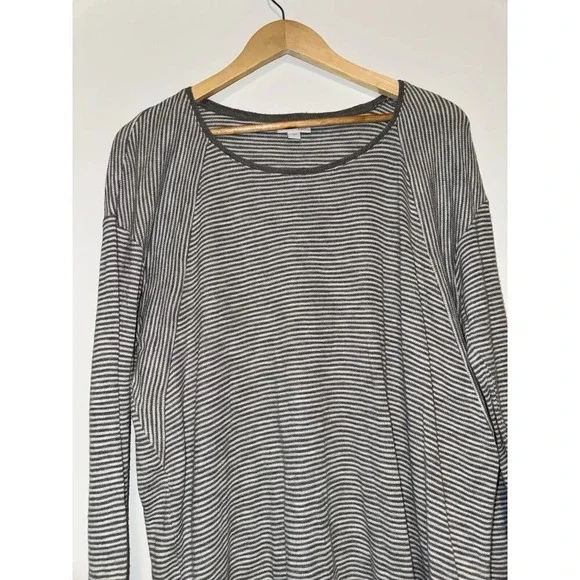 J Jill Textured Knit Tunic Gray Stripe Long Sleeve Sweater Top Hi Low Hem LARGE - Picture 2 of 7